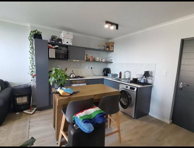 1 BEDROOM PROPERTY TO RENT IN PINELANDS
